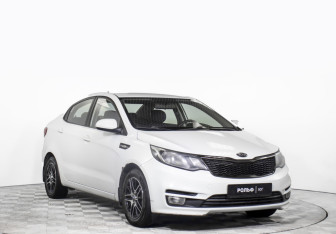 Подержанный автомобиль Kia Rio Sedan 2017 года (3 фото)