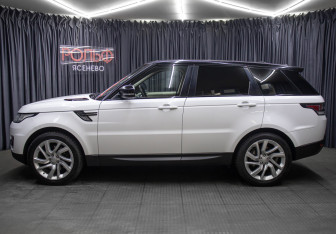 Подержанный автомобиль Land Rover Range Rover Sport 2014 года (8 фото)