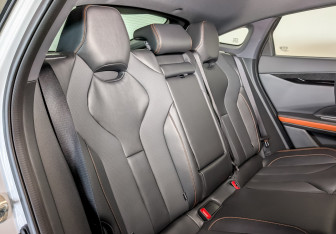 Новый Changan UNI-V 2025 (12 фото)