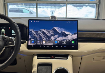 Подержанный автомобиль AITO M5 2023 года (19 фото)