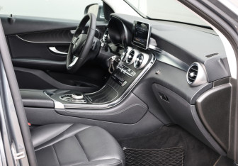 Подержанный автомобиль Mercedes-Benz GLC Coupe 2018 года (11 фото)