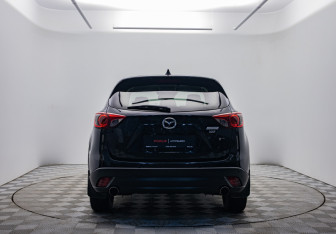 Подержанный автомобиль Mazda CX-5 2013 года (6 фото)