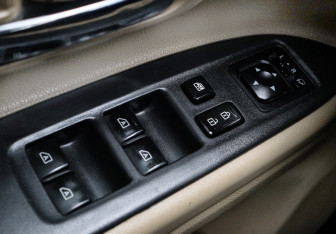 Подержанный автомобиль Mitsubishi Outlander 2019 года (22 фото)