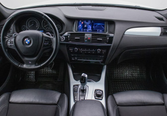 Подержанный автомобиль BMW X3 2014 года (13 фото)