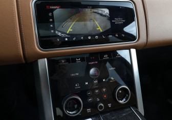 Подержанный автомобиль Land Rover Range Rover 2020 года (20 фото)