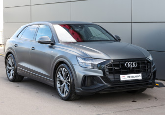 Подержанный автомобиль Audi Q8 2019 года (3 фото)