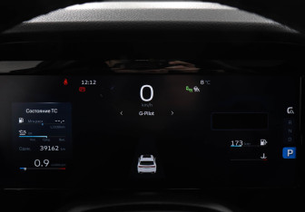Подержанный автомобиль Geely Monjaro 2024 года (11 фото)