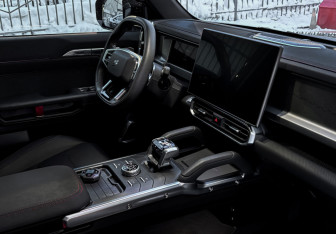 Подержанный автомобиль Jetour T2 2024 года (11 фото)