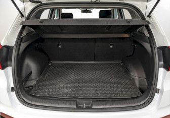 Подержанный автомобиль Hyundai Creta 2020 года (10 фото)