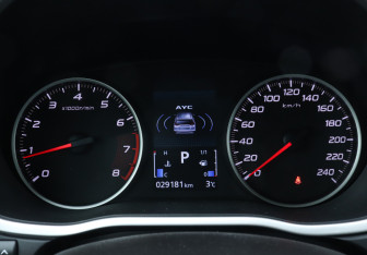 Подержанный автомобиль Mitsubishi Eclipse Cross 2021 года (11 фото)