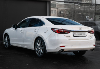Подержанный автомобиль Mazda 6 Sedan 2021 года (7 фото)