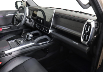 Подержанный автомобиль Jetour T2 2024 года (10 фото)