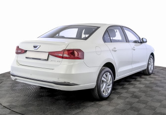 Новый Jetta VA3 2023 (2 фото)