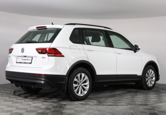 Подержанный автомобиль Volkswagen Tiguan 2020 года (5 фото)
