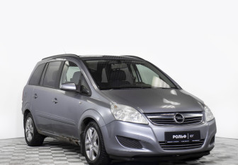 Подержанный автомобиль Opel Zafira Compactvan 2008 года (3 фото)