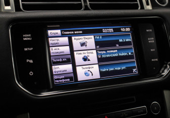 Подержанный автомобиль Land Rover Range Rover 2013 года (19 фото)