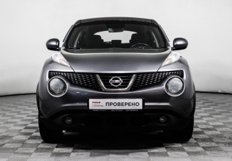Подержанный автомобиль Nissan Juke 2014 года (2 фото)