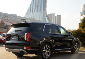 Подержанный автомобиль Hyundai Palisade 2021 года (4 фото)