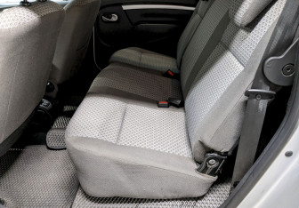 Подержанный автомобиль LADA (ВАЗ) Largus Wagon 2016 года (14 фото)