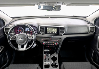 Подержанный автомобиль Kia Sportage 2019 года (14 фото)