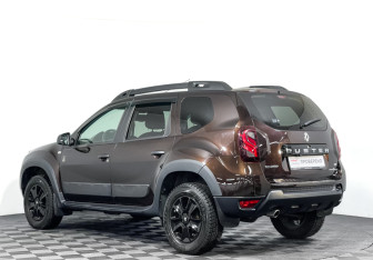 Подержанный автомобиль Renault Duster 2018 года (7 фото)