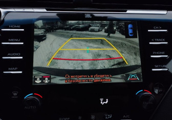 Подержанный автомобиль Toyota Camry Sedan 2019 года (12 фото)