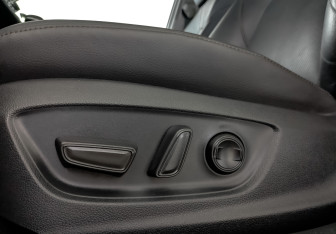 Подержанный автомобиль Toyota Camry Sedan 2019 года (30 фото)