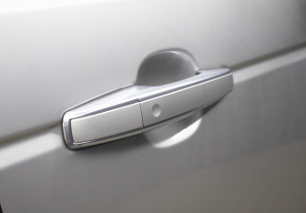 Подержанный автомобиль Land Rover Range Rover 2017 года (25 фото)