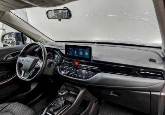 Подержанный автомобиль Москвич 3 2023 года (11 фото)