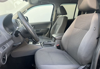 Подержанный автомобиль Volkswagen Amarok 2012 года (10 фото)