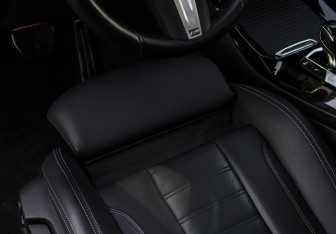 Подержанный автомобиль BMW X3 2023 года (13 фото)