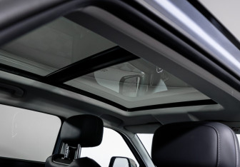 Подержанный автомобиль Jaecoo J7 2024 года (17 фото)