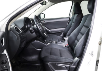 Подержанный автомобиль Mazda CX-5 2015 года (15 фото)