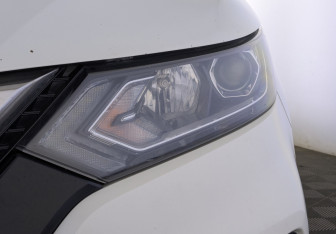 Подержанный автомобиль Nissan Qashqai 2021 года (11 фото)