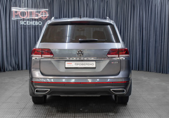Подержанный автомобиль Volkswagen Teramont 2021 года (6 фото)