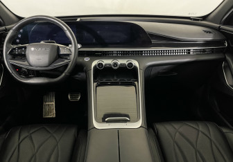 Подержанный автомобиль Exeed RX 2023 года (12 фото)