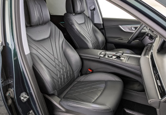 Подержанный автомобиль Chery Tiggo 8 Pro Max 2024 года (23 фото)