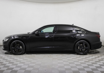 Подержанный автомобиль Audi A6 Sedan 2025 года (8 фото)