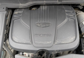 Подержанный автомобиль Geely Coolray 2022 года (9 фото)