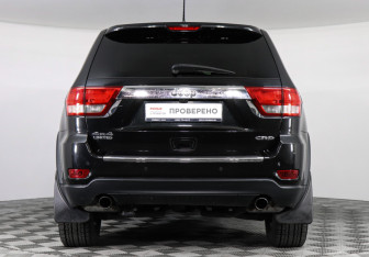 Подержанный автомобиль Jeep Grand Cherokee 2012 года (6 фото)