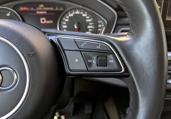 Подержанный автомобиль Audi A4 Sedan 2020 года (26 фото)