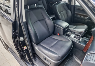 Подержанный автомобиль Toyota Land Cruiser Prado 2017 года (22 фото)