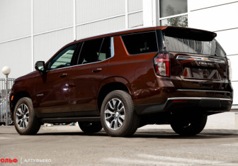 Новый Chevrolet Tahoe 2023 (4 фото)