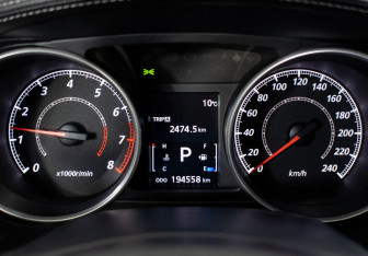 Подержанный автомобиль Mitsubishi Outlander 2010 года (12 фото)