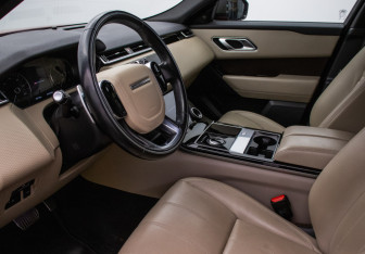 Подержанный автомобиль Land Rover Range Rover Velar 2018 года (10 фото)