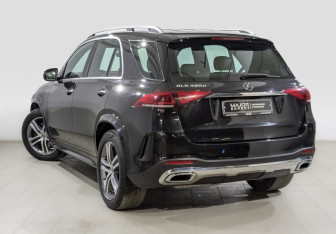 Подержанный автомобиль Mercedes-Benz GLE 2020 года (7 фото)