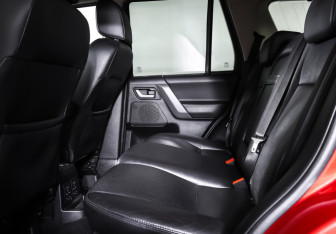 Подержанный автомобиль Land Rover Freelander 2007 года (11 фото)