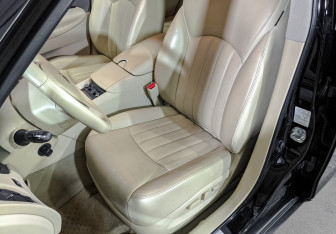 Подержанный автомобиль Infiniti QX50 2015 года (20 фото)