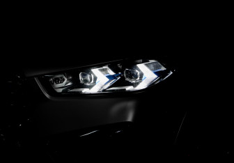 Подержанный автомобиль BMW X6 2024 года (28 фото)