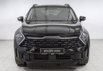 Подержанный автомобиль Kia Sportage 2023 года (2 фото)